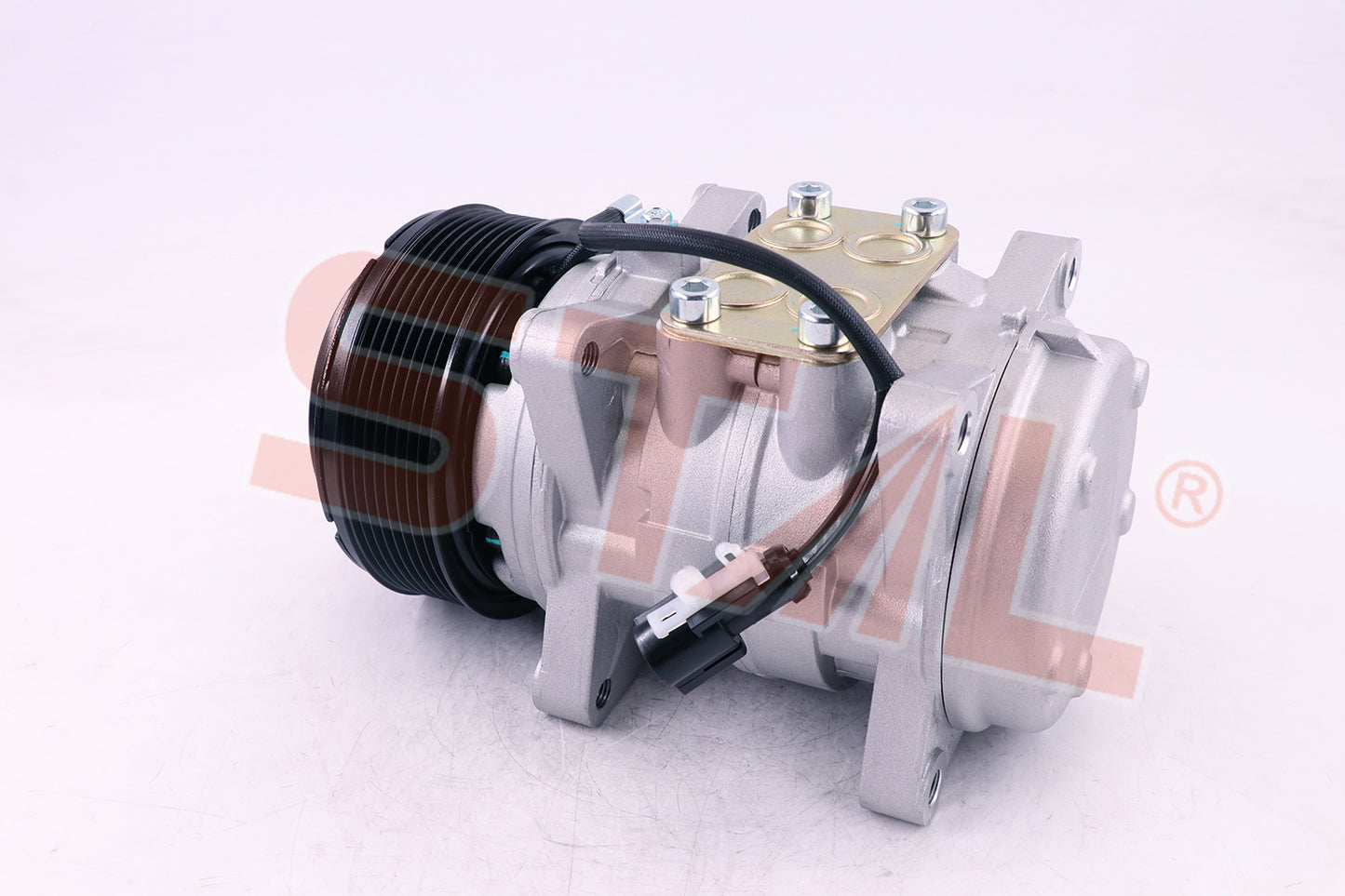Auto AC Compressor for Volkswagen 8-ton | OE 2R0820803A