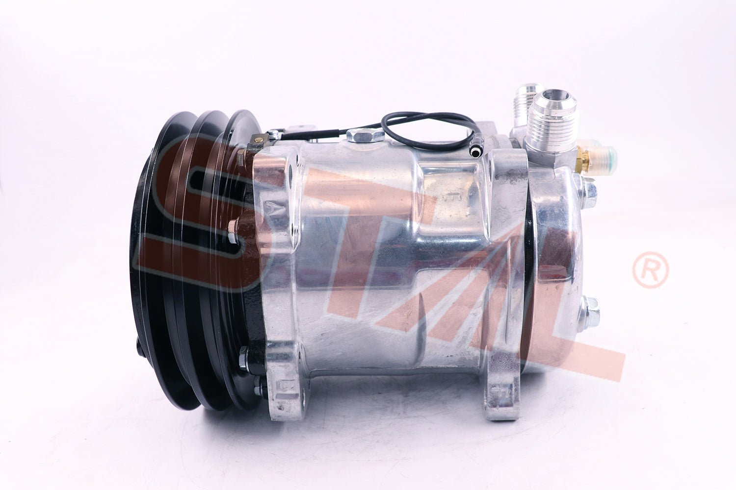 Auto AC Compressor for Deutz Allis | OE 04330274