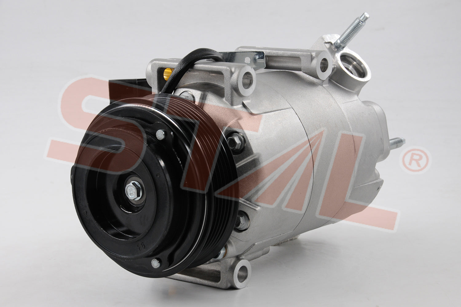 Auto AC Compressor for Ford C | OE 2005338