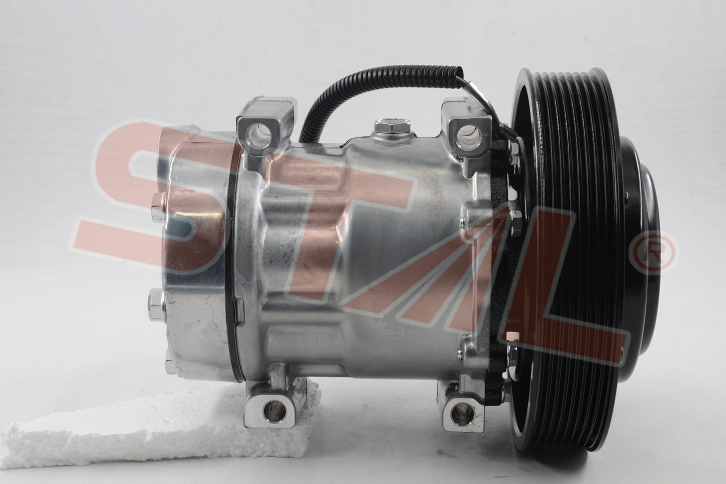 Auto AC Compressor for 1 Mack | OE 206RD52M