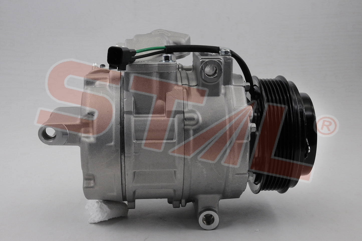 Auto AC Compressor for Ford Police | OE 68201076