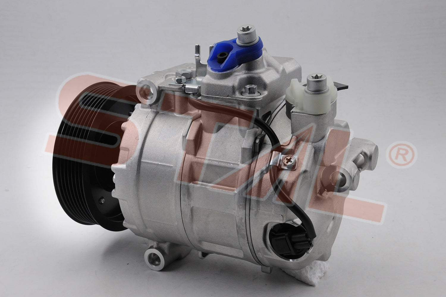 Auto AC Compressor for Tourage 4.2L | OE 7L6820803A