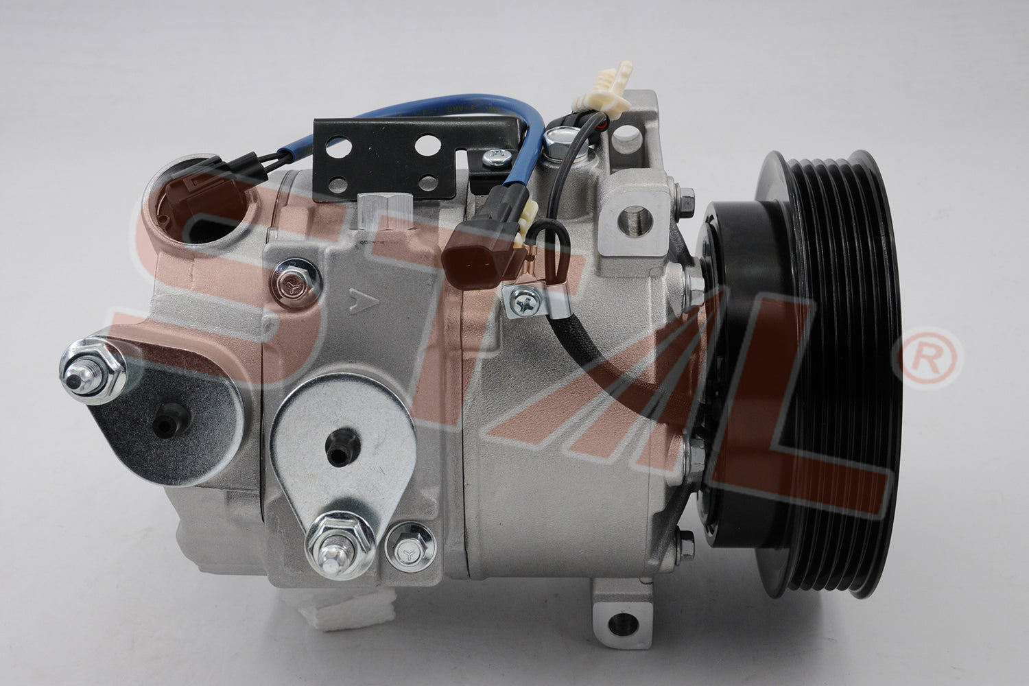Auto AC Compressor for Land Rover LR2 | OE LR003906